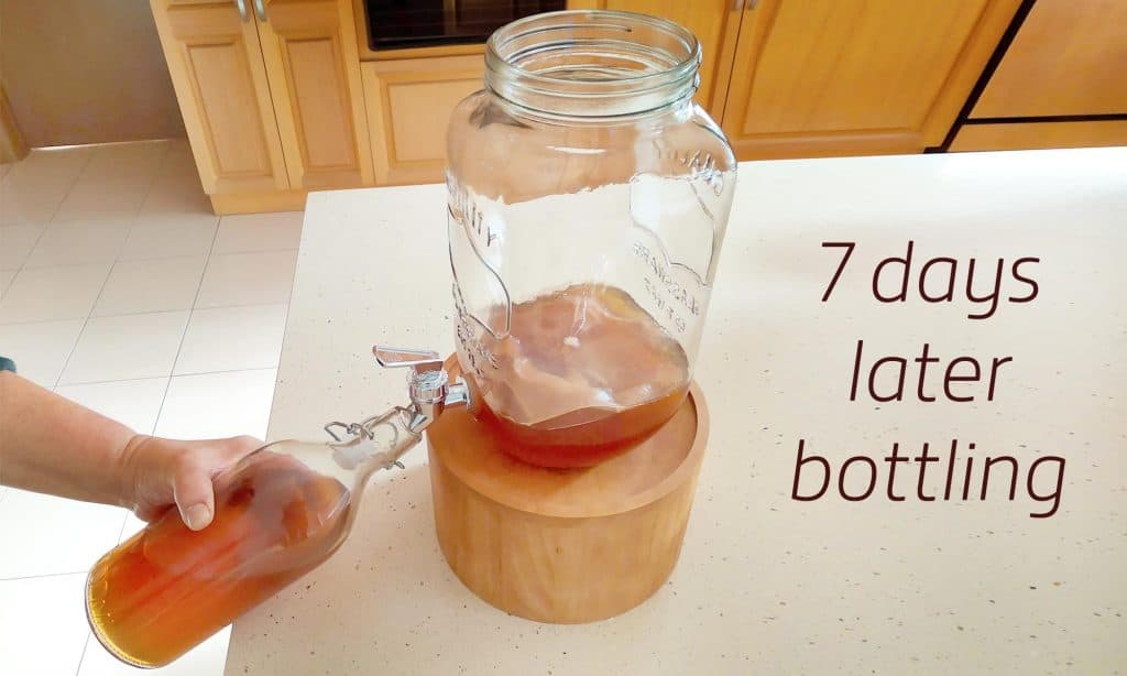 Kombucha-bottling